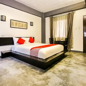 Hotel Super Oyo Capital O 786 Kwe And